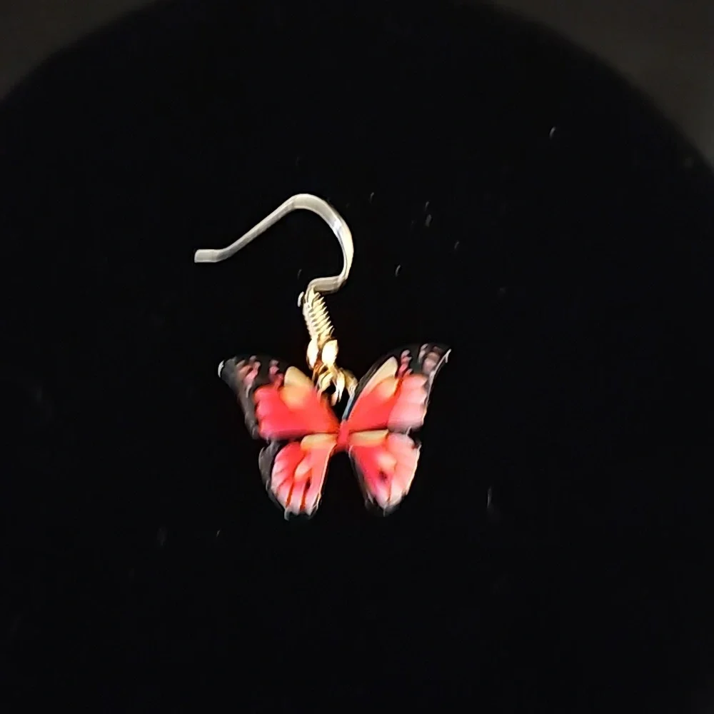Dangle earrings - Picture 3 of 4
